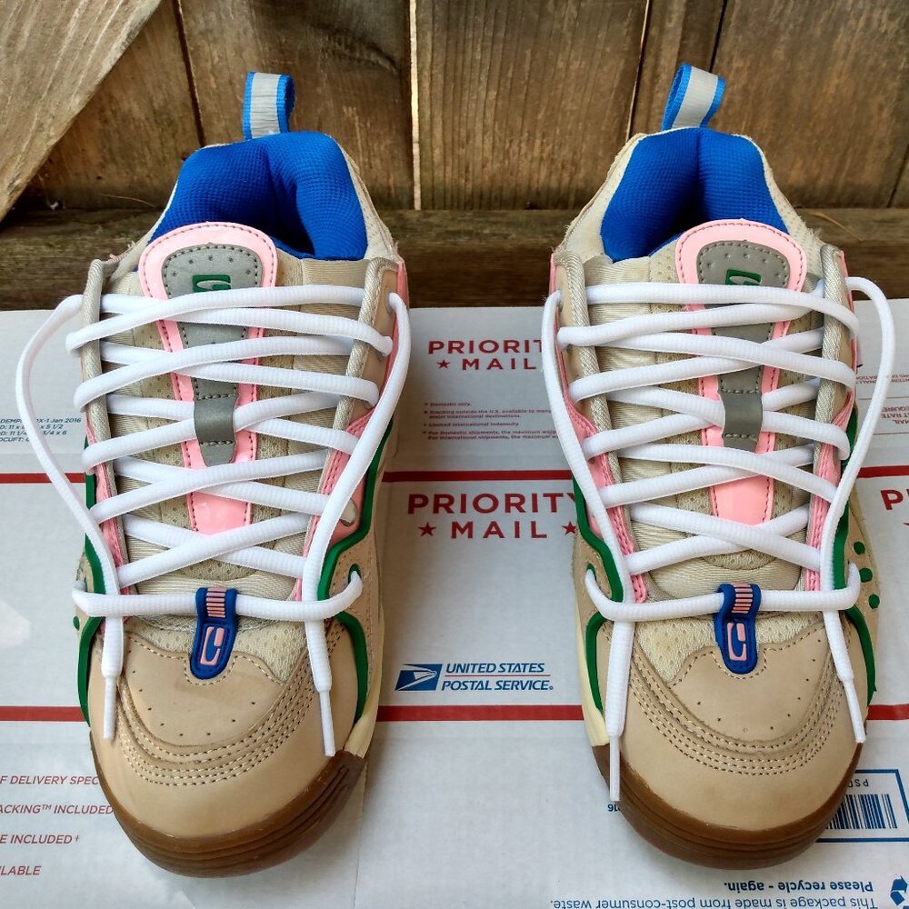 Globe CT-IV Classic Skate Shoes Men Size 12 Birch/Pink/Gum Chet Thomas Pro Model